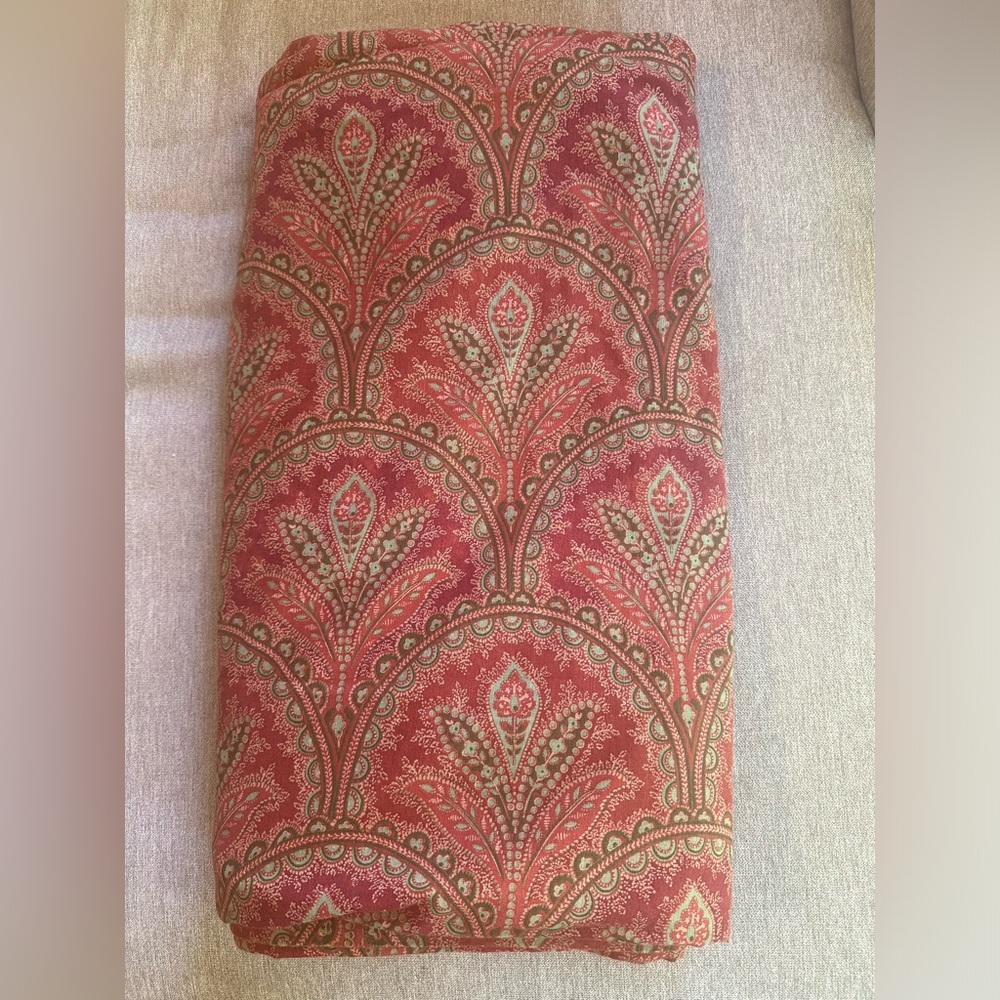 Potterybarn Marcelle Queen Duvet